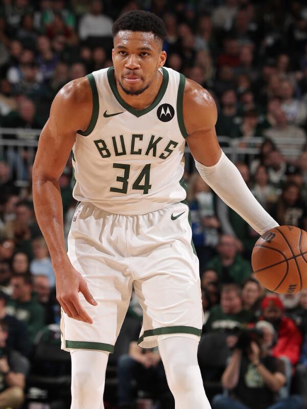 九游会-祁连雄鹿队险胜嵩山雄鹿队，射击公开赛上演关键失误成转折！定位球制造杀机(贾世骏打靶归来)