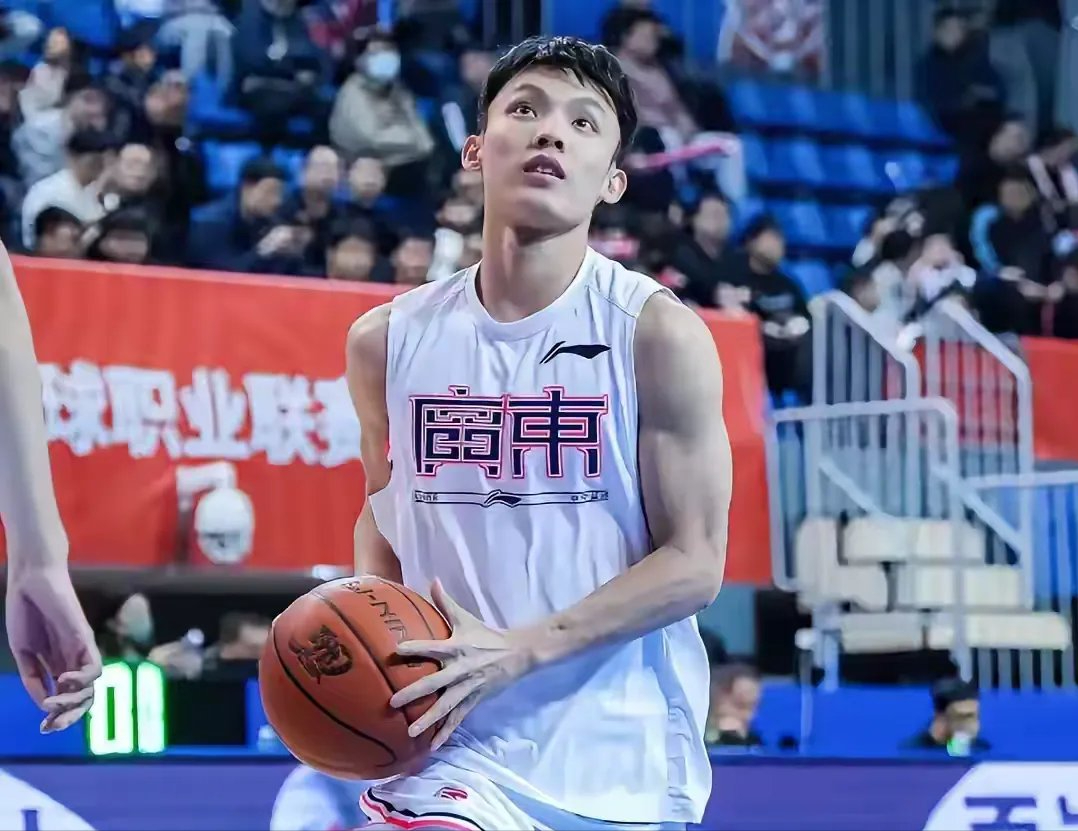 九游会-包含全明星赛倒计时，广东宏远赛后篮板制胜，细节引发关注，引发热议，球探报告显示潜力的词条