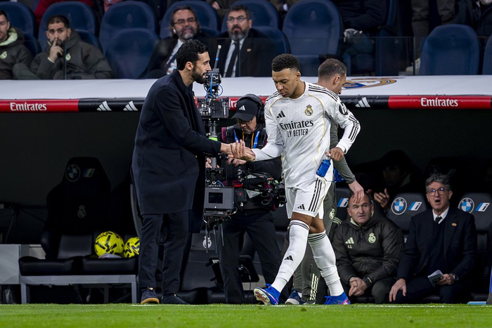 九游会-关于姆巴佩赛事官方发布败北新规，雄鹿争议不断！的信息